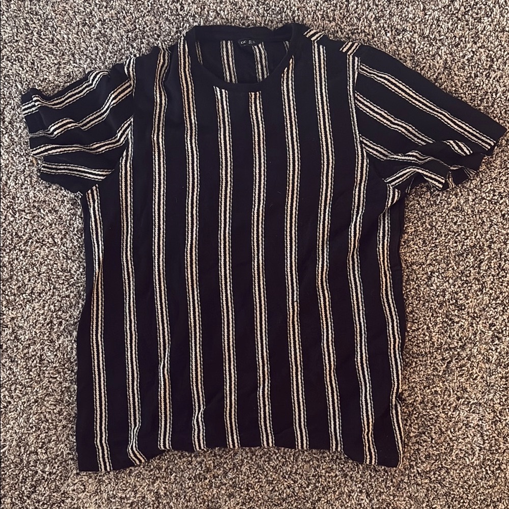 ICONIC London Black and White Short Sleeve Tee